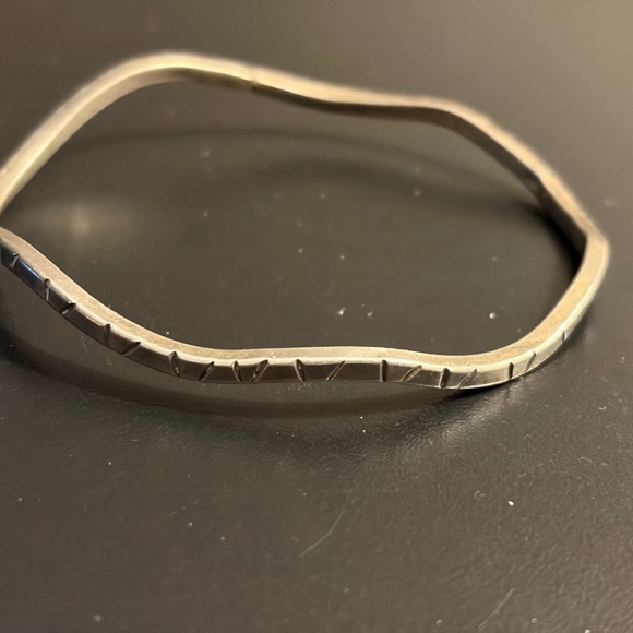 Big Solid 925 Sterling Silver Bangle Bracelet - Picture 1 of 3